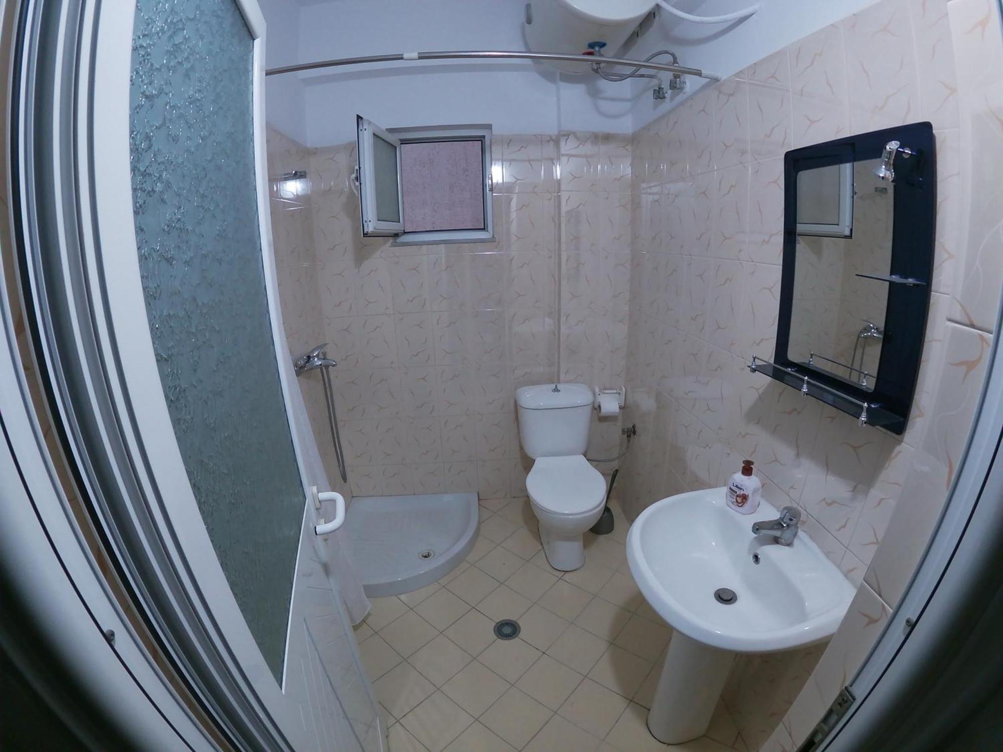 Tulipani Apartments Near Port Sarandë 外观 照片