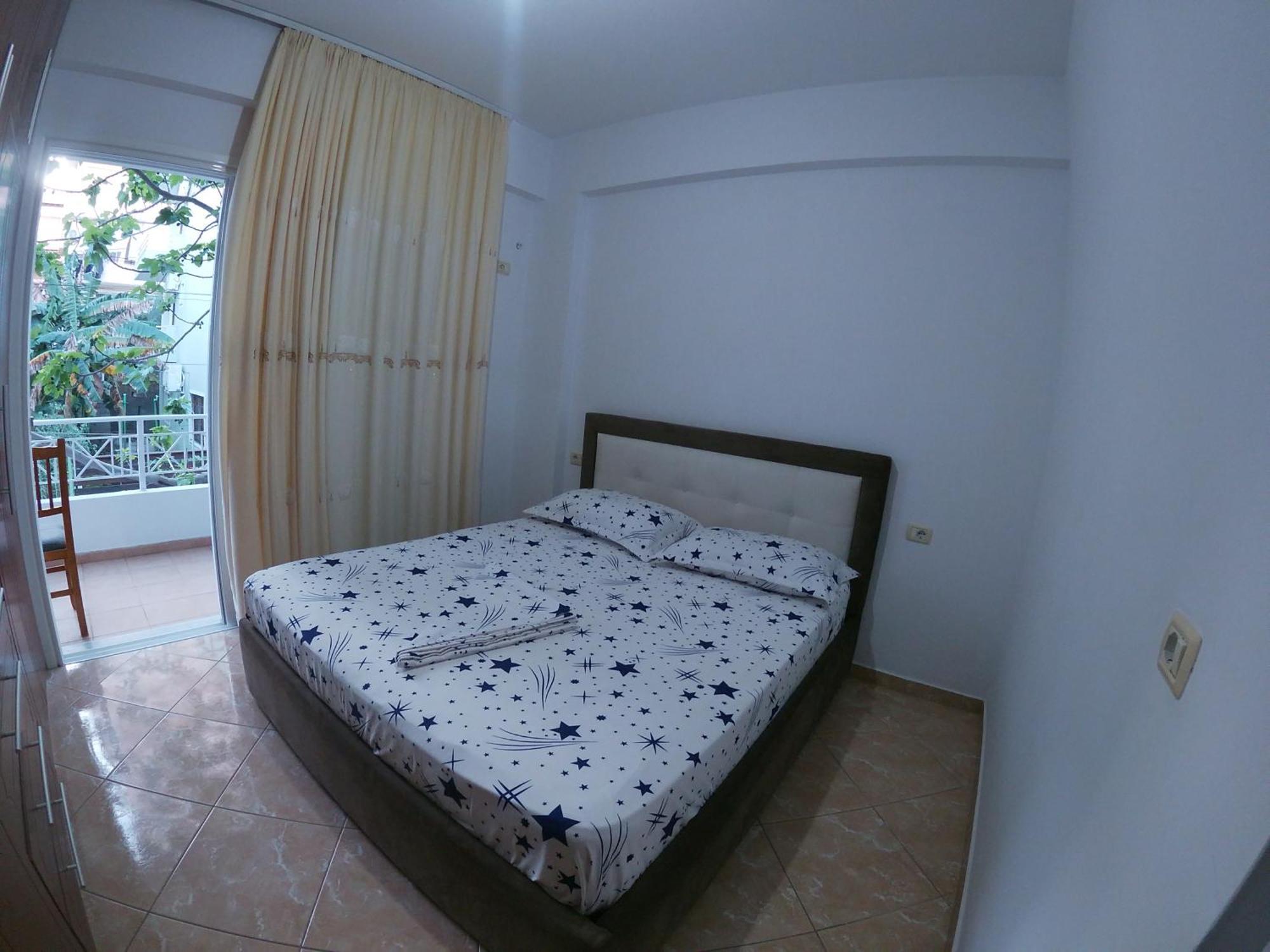 Tulipani Apartments Near Port Sarandë 外观 照片